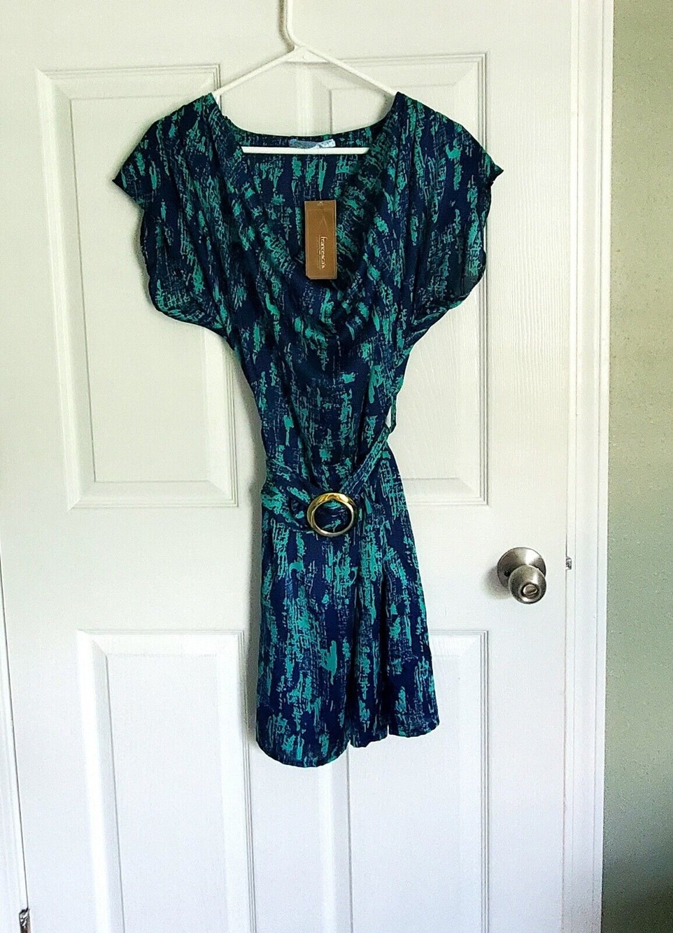 Moonlight NWT Draped Vibrant Dress M with Belt, Pockets, and Shoulder Zippers
